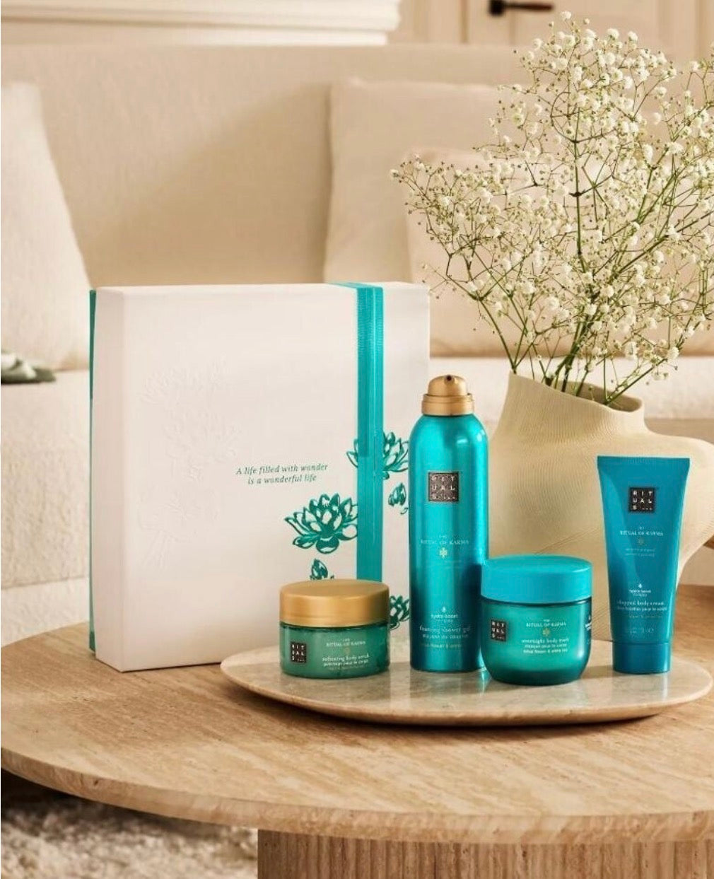 The Ritual of KarmaGift Set M