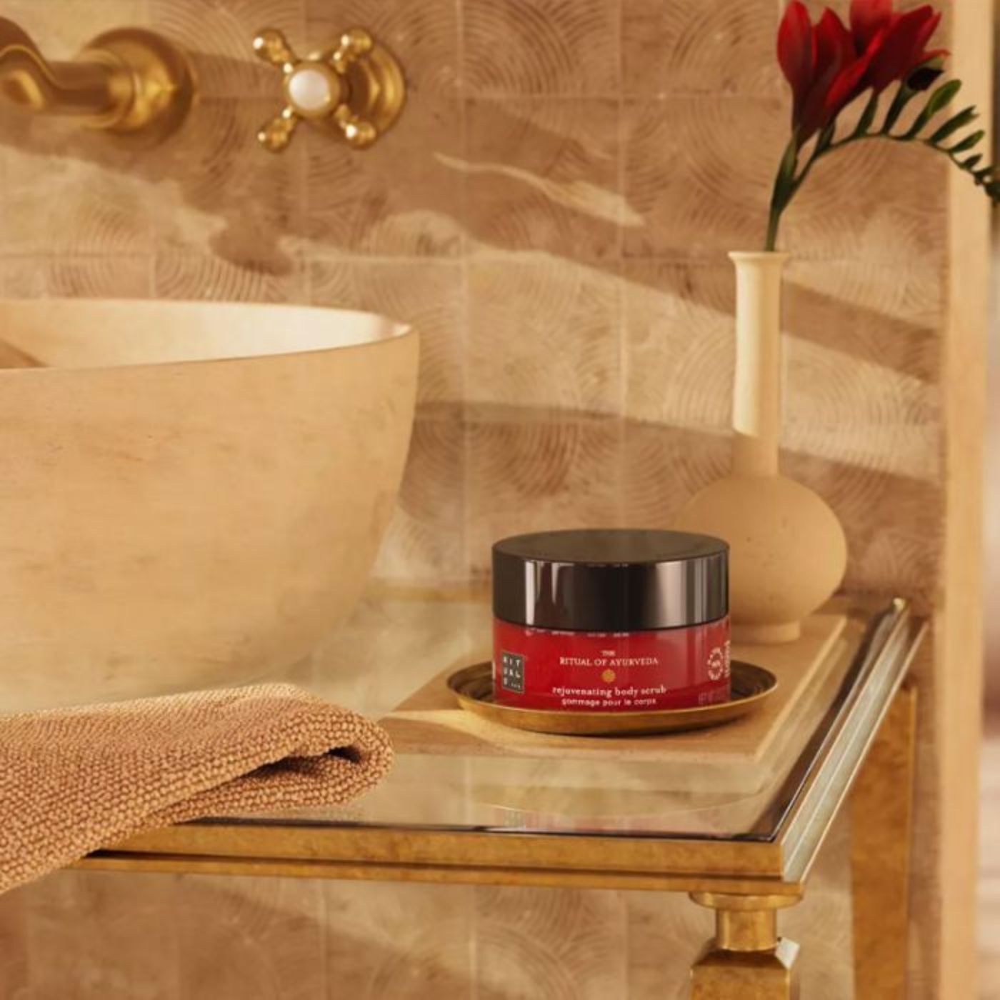 THE RITUAL OF AYURVEDA - BODY SCRUB 300g