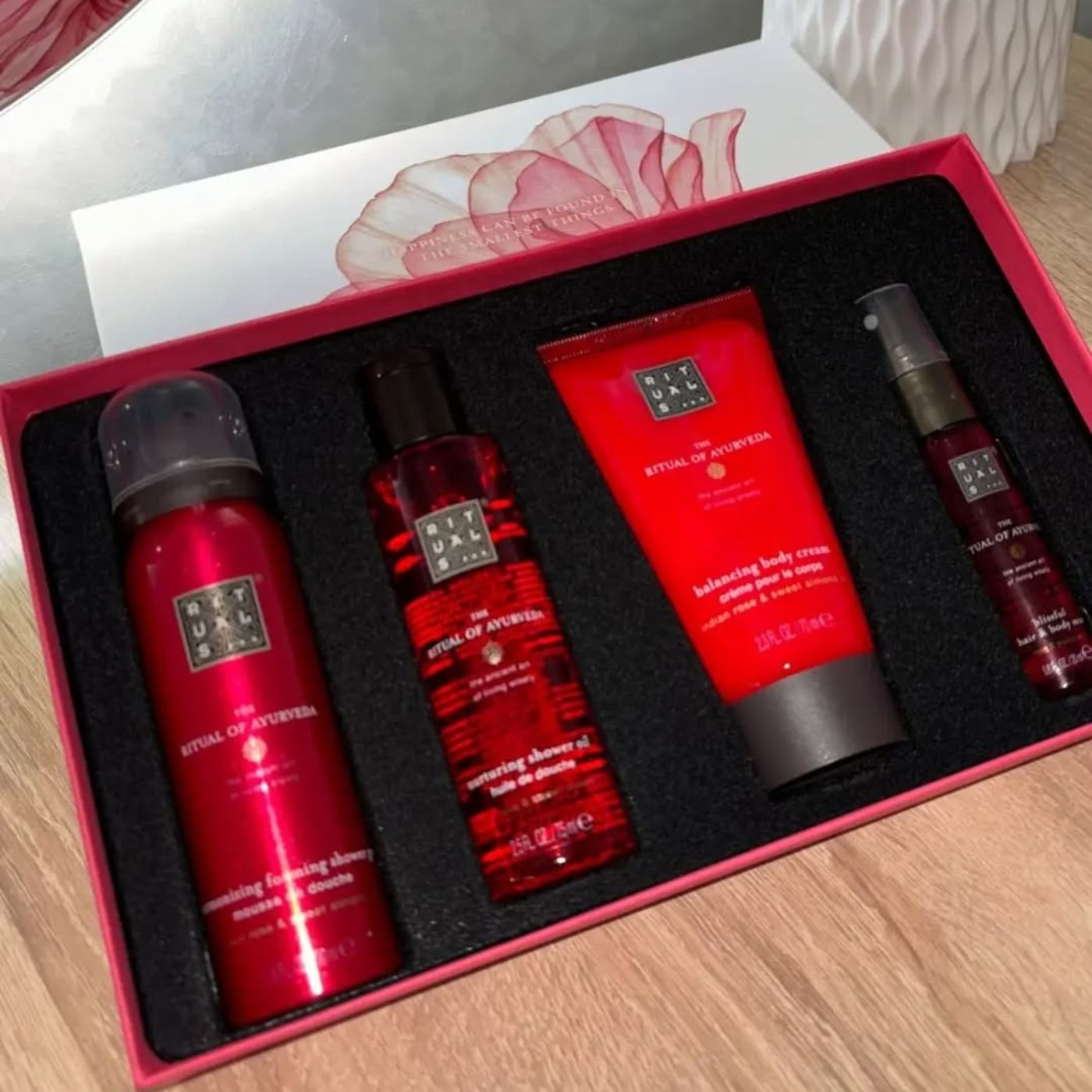 The Ritual Of Ayurveda Small Gift Set