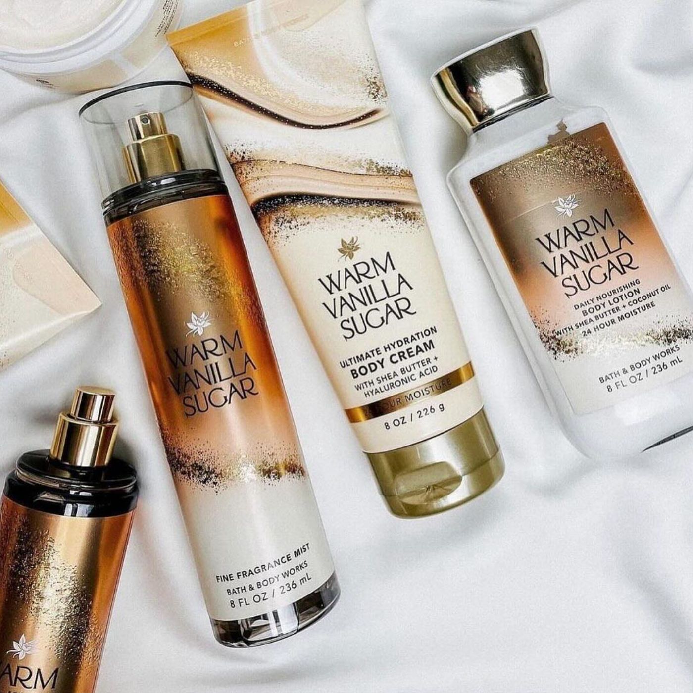 BATH & BODY WORKS – Warm Vanilla Sugar -Gift Set