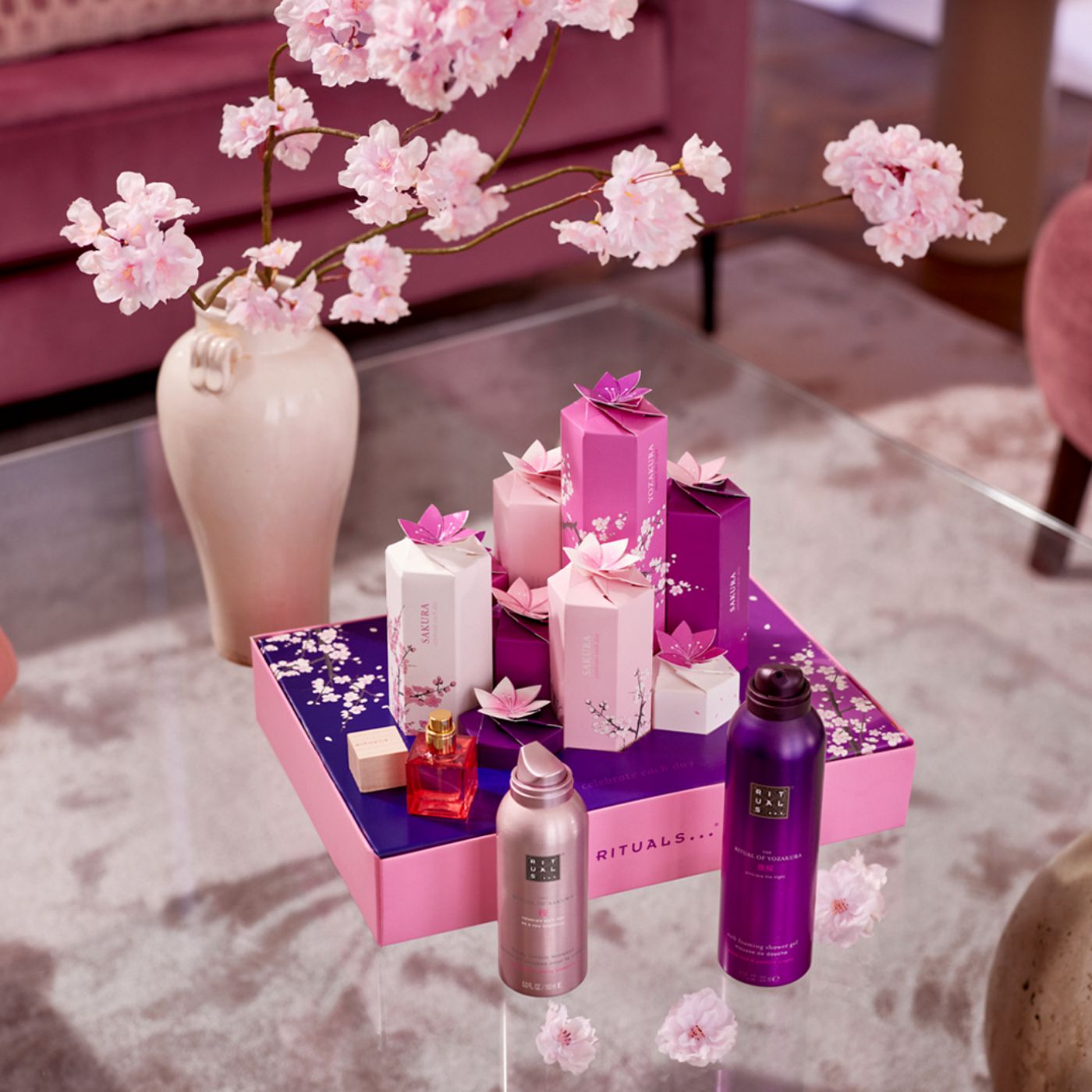Rituals THE RITUAL OF SAKURA AND YOZAKURA BATH & BODY GIFT SET LIMITED EDITION - Set pour le bain et le corps