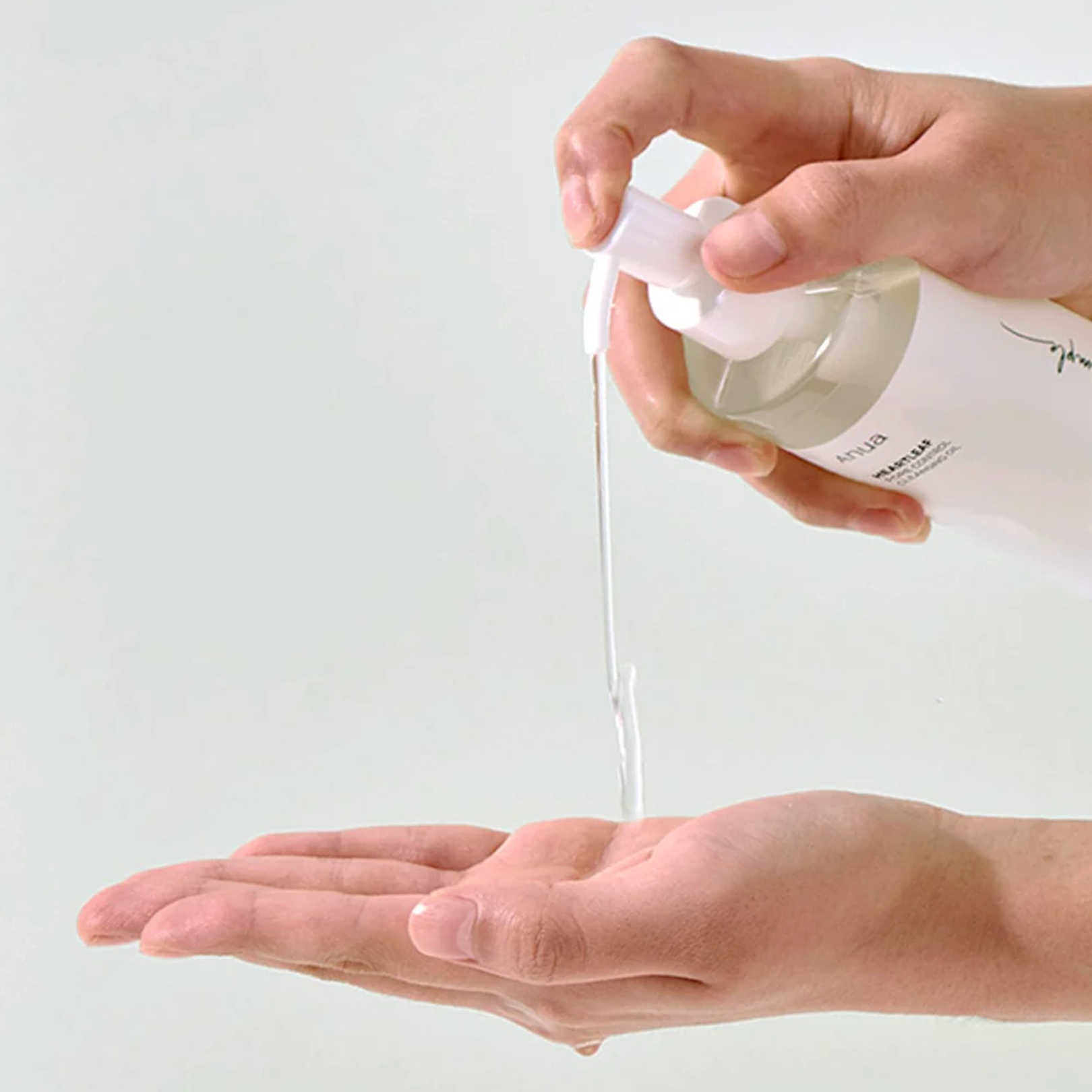 ANUA- Heartleaf Pore Control Cleansing Oil -200 ml